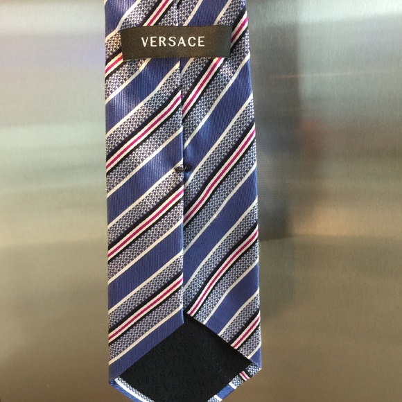 Versace Tie - Picture 3 of 3